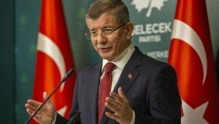 Ahmet Davutoğlu: ‘Berat Albayrak’ı siyasete almayın dedim’