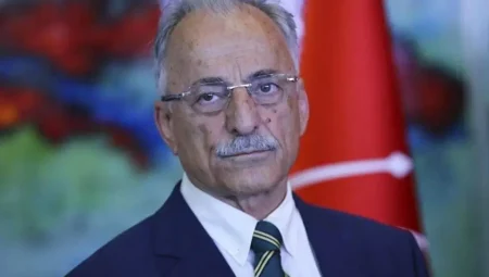 Karayalçın’dan CHP daveti: “Partiye büyük bir tuzak kuruldu, tahlil acil kurultay”